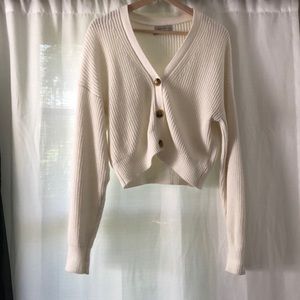 Knitted cardigan